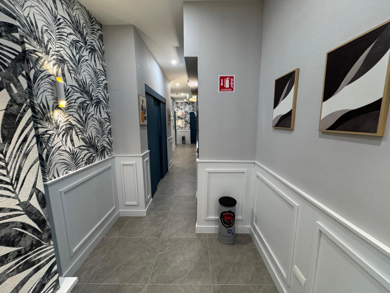 Pasillo San Jerónimo Suites